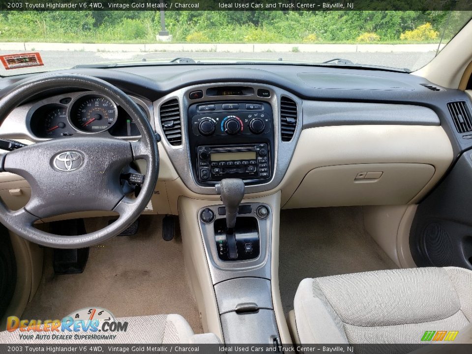 2003 Toyota Highlander V6 4WD Vintage Gold Metallic / Charcoal Photo #18