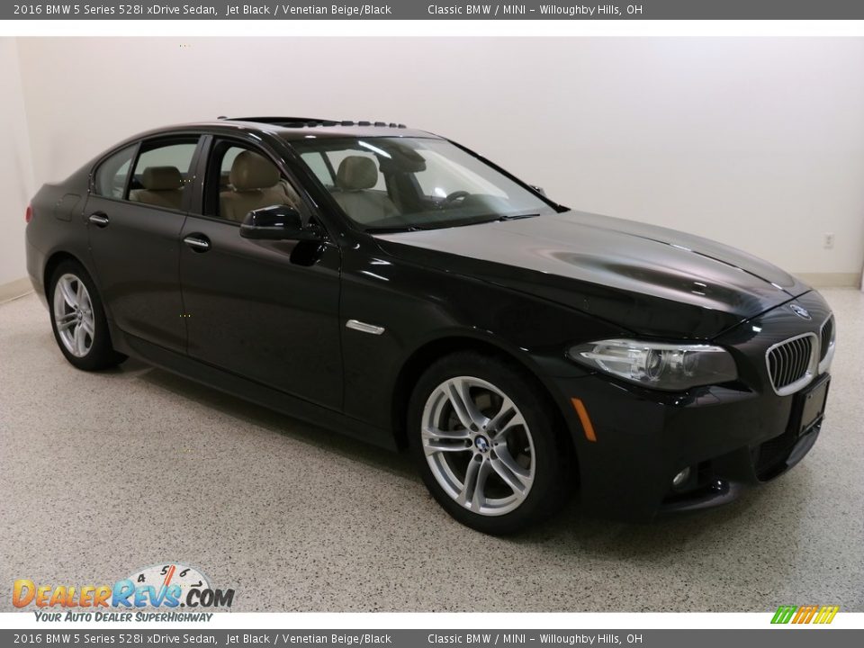2016 BMW 5 Series 528i xDrive Sedan Jet Black / Venetian Beige/Black Photo #1