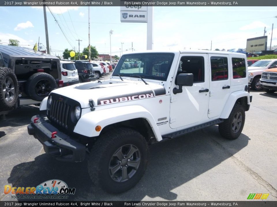 2017 Jeep Wrangler Unlimited Rubicon 4x4 Bright White / Black Photo #1