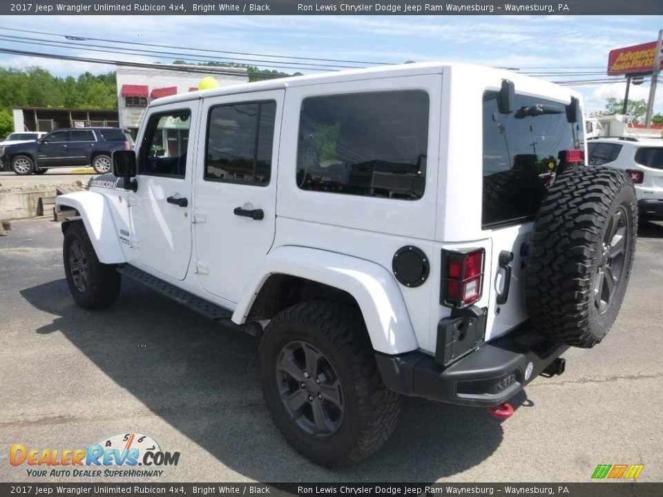 2017 Jeep Wrangler Unlimited Rubicon 4x4 Bright White / Black Photo #3