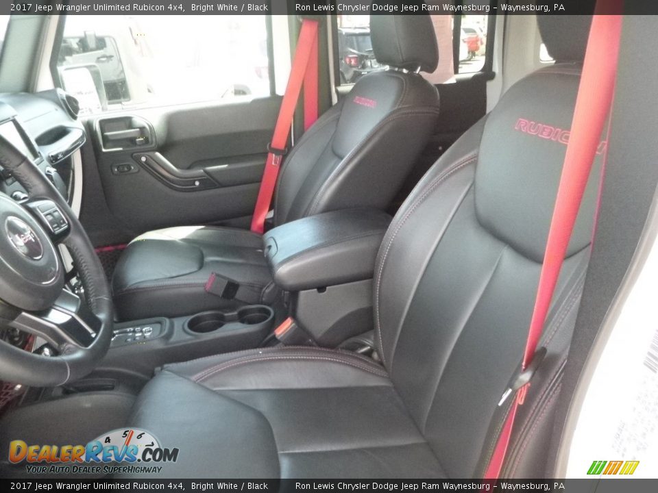 2017 Jeep Wrangler Unlimited Rubicon 4x4 Bright White / Black Photo #13