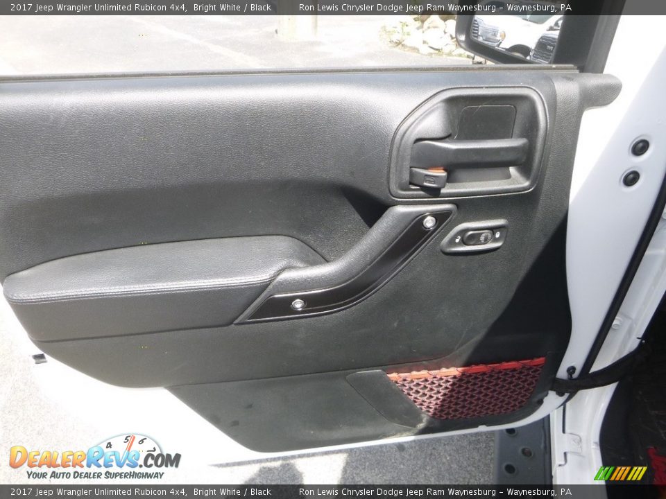 2017 Jeep Wrangler Unlimited Rubicon 4x4 Bright White / Black Photo #14