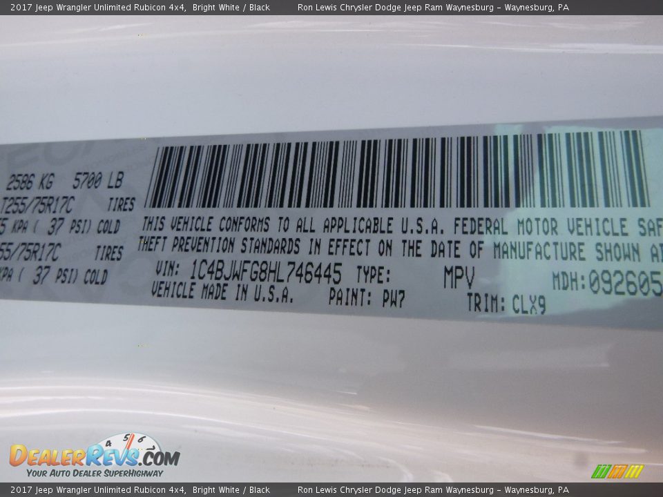 2017 Jeep Wrangler Unlimited Rubicon 4x4 Bright White / Black Photo #15