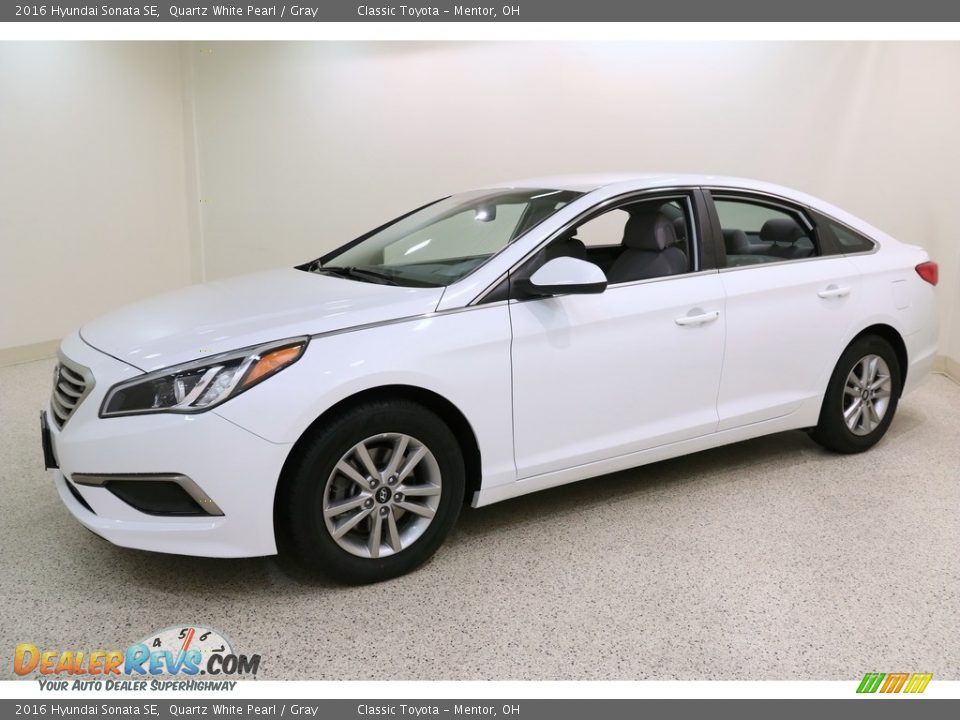 2016 Hyundai Sonata SE Quartz White Pearl / Gray Photo #3