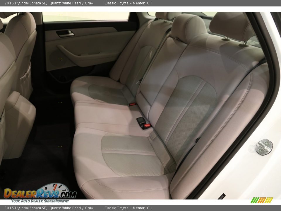 2016 Hyundai Sonata SE Quartz White Pearl / Gray Photo #18