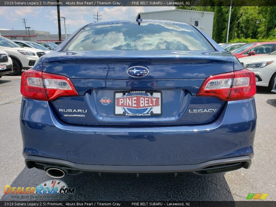 2019 Subaru Legacy 2.5i Premium Abyss Blue Pearl / Titanium Gray Photo #5