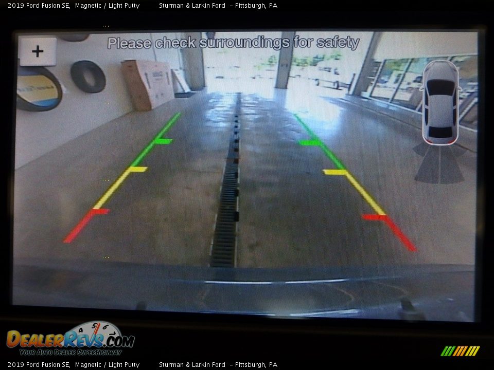 2019 Ford Fusion SE Magnetic / Light Putty Photo #12