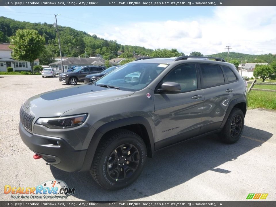 2019 Jeep Cherokee Trailhawk 4x4 Sting-Gray / Black Photo #1