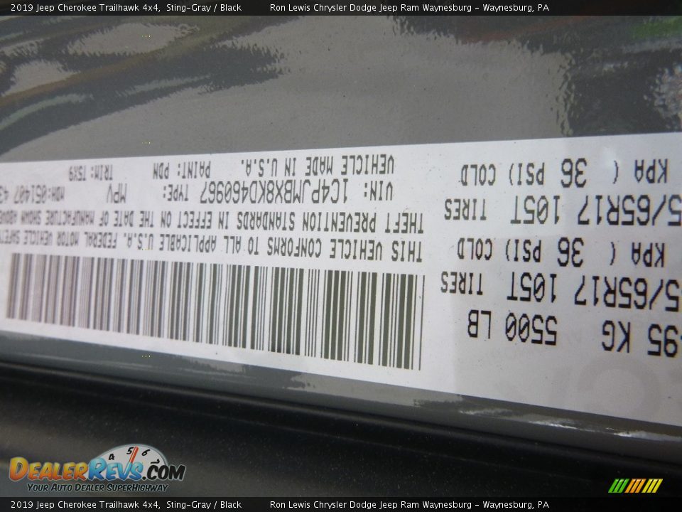 2019 Jeep Cherokee Trailhawk 4x4 Sting-Gray / Black Photo #15