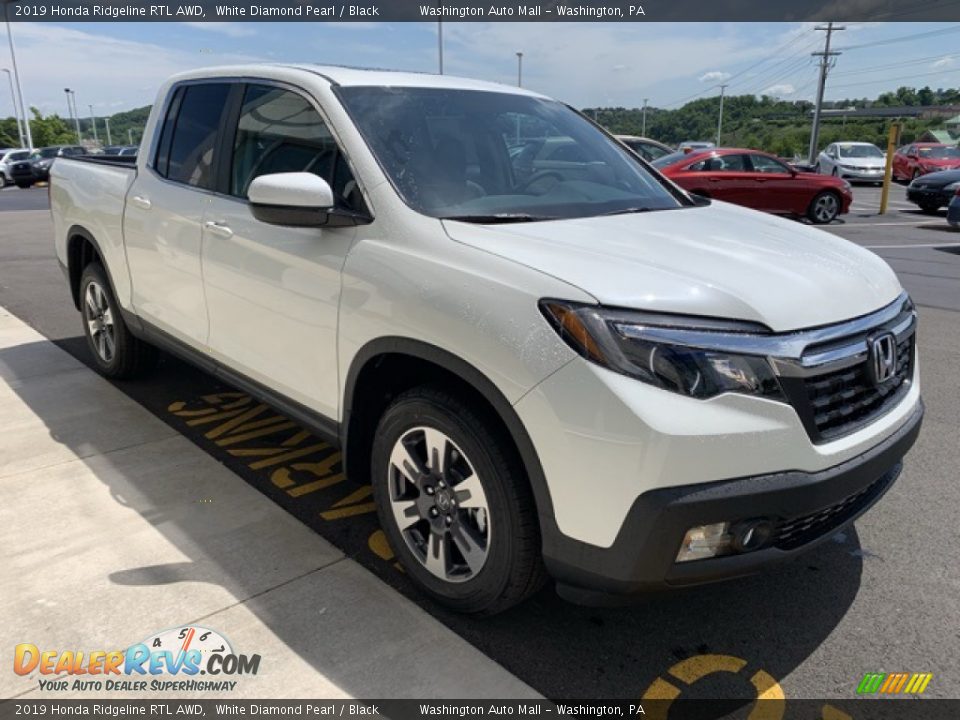 2019 Honda Ridgeline RTL AWD White Diamond Pearl / Black Photo #4