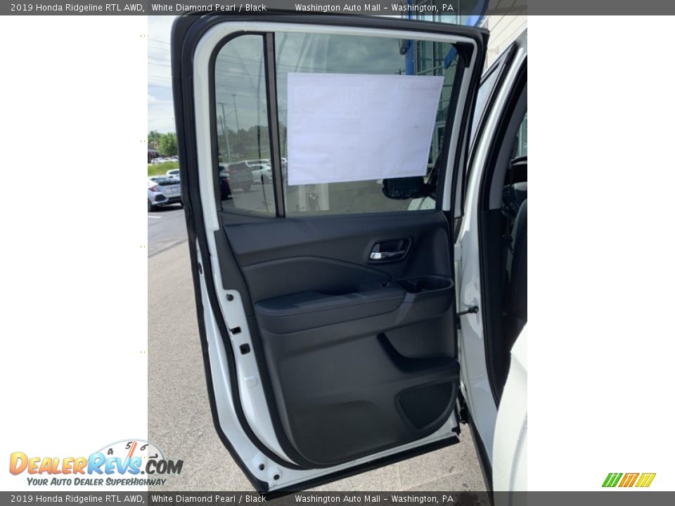 2019 Honda Ridgeline RTL AWD White Diamond Pearl / Black Photo #16