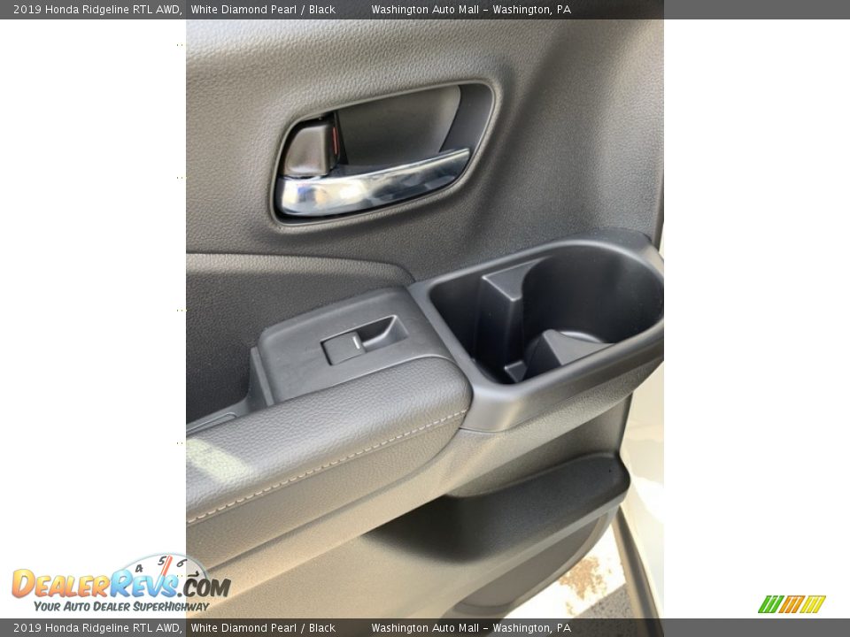 2019 Honda Ridgeline RTL AWD White Diamond Pearl / Black Photo #17