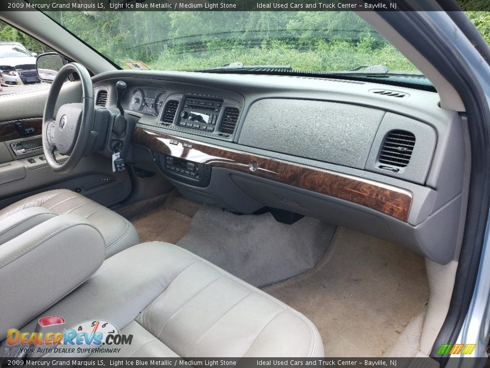 2009 Mercury Grand Marquis LS Light Ice Blue Metallic / Medium Light Stone Photo #9