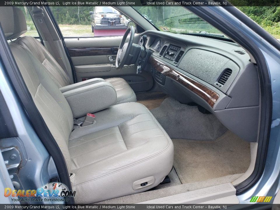 2009 Mercury Grand Marquis LS Light Ice Blue Metallic / Medium Light Stone Photo #10