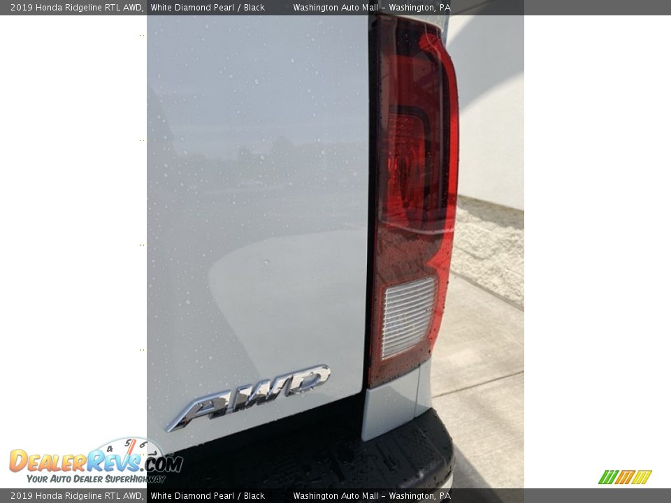 2019 Honda Ridgeline RTL AWD White Diamond Pearl / Black Photo #22