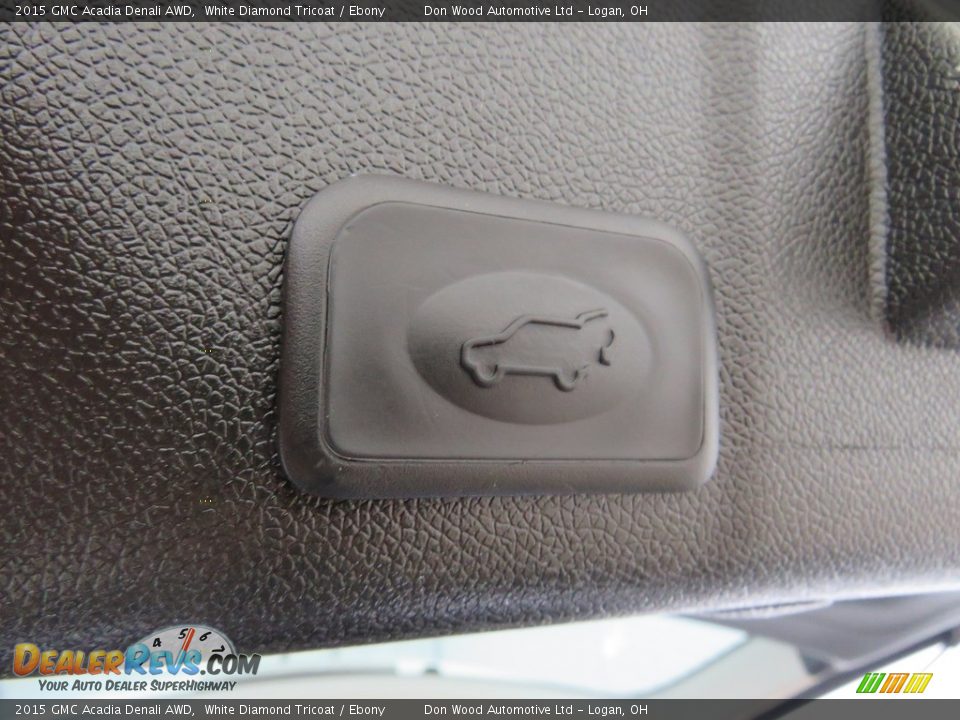2015 GMC Acadia Denali AWD White Diamond Tricoat / Ebony Photo #18