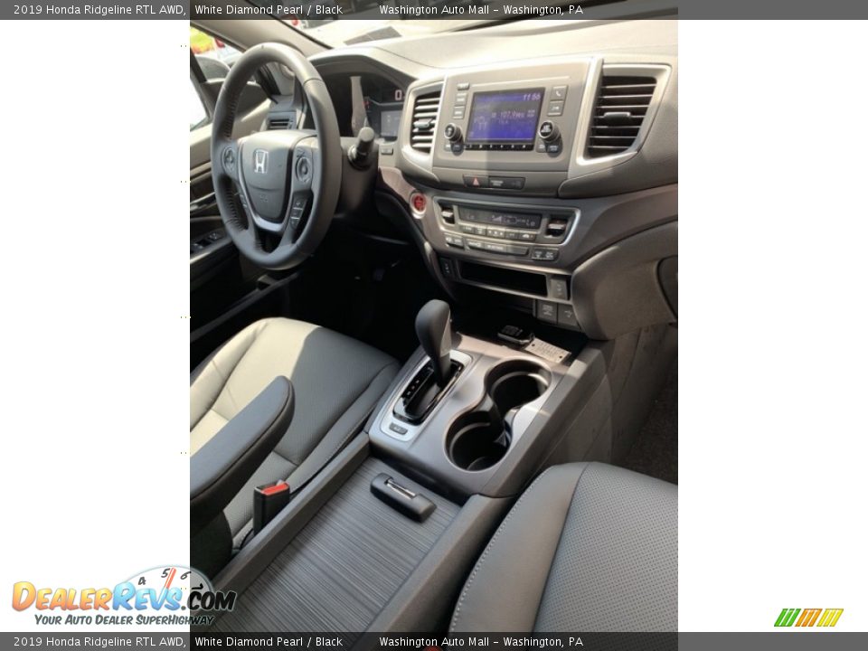 2019 Honda Ridgeline RTL AWD White Diamond Pearl / Black Photo #28
