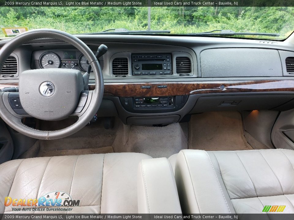 2009 Mercury Grand Marquis LS Light Ice Blue Metallic / Medium Light Stone Photo #15