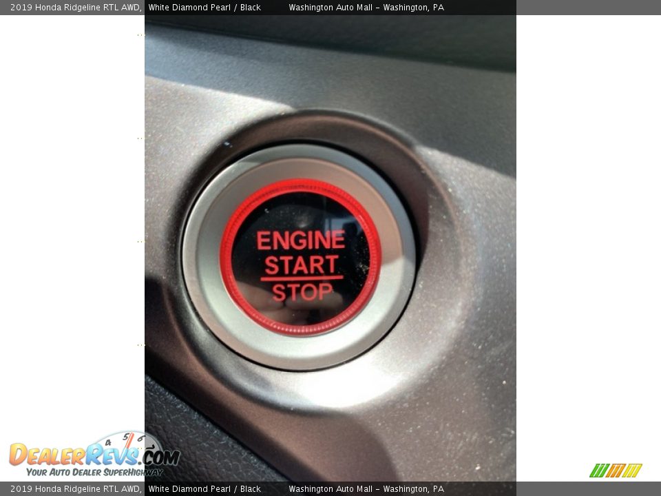 2019 Honda Ridgeline RTL AWD White Diamond Pearl / Black Photo #36