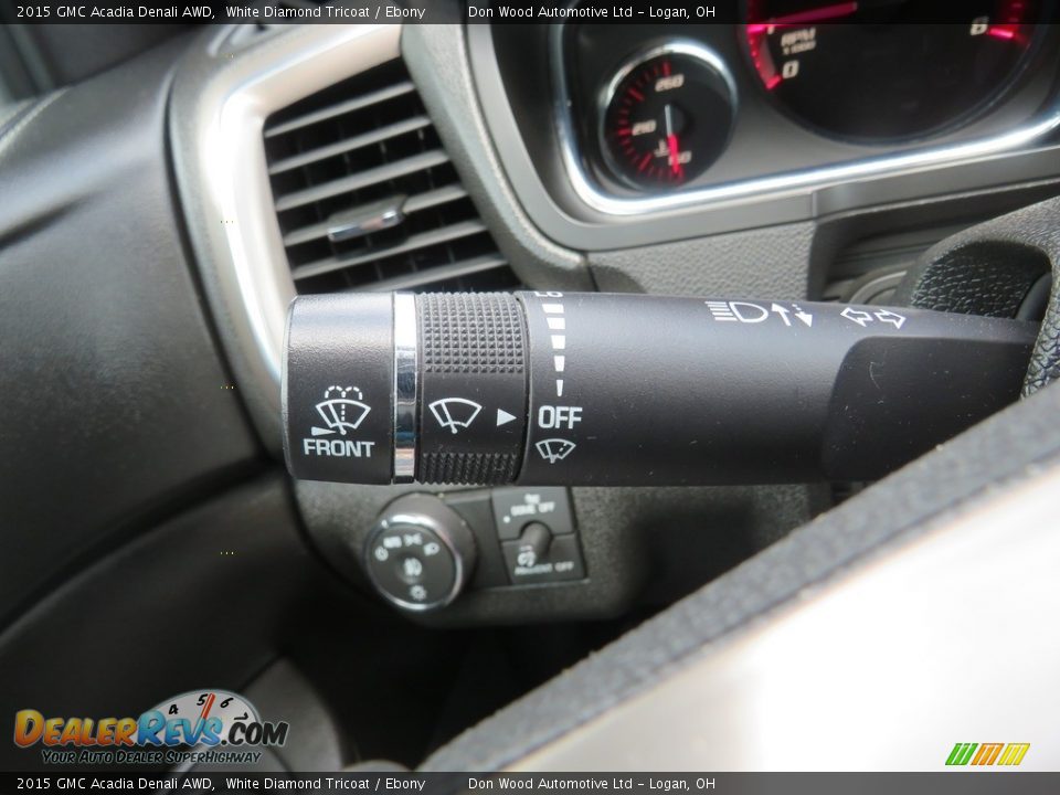 2015 GMC Acadia Denali AWD White Diamond Tricoat / Ebony Photo #26