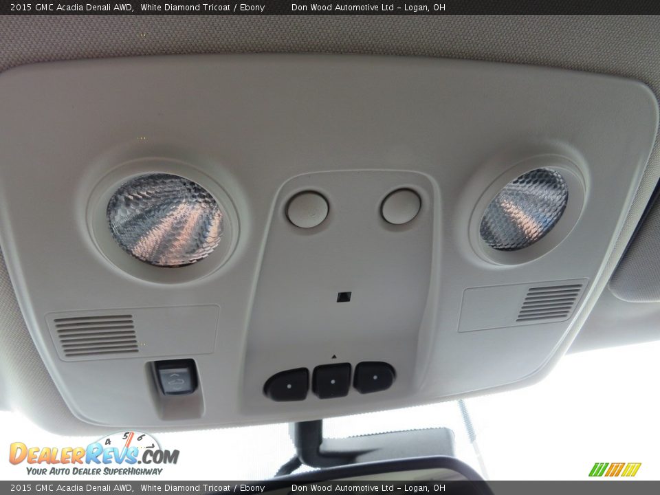 2015 GMC Acadia Denali AWD White Diamond Tricoat / Ebony Photo #31