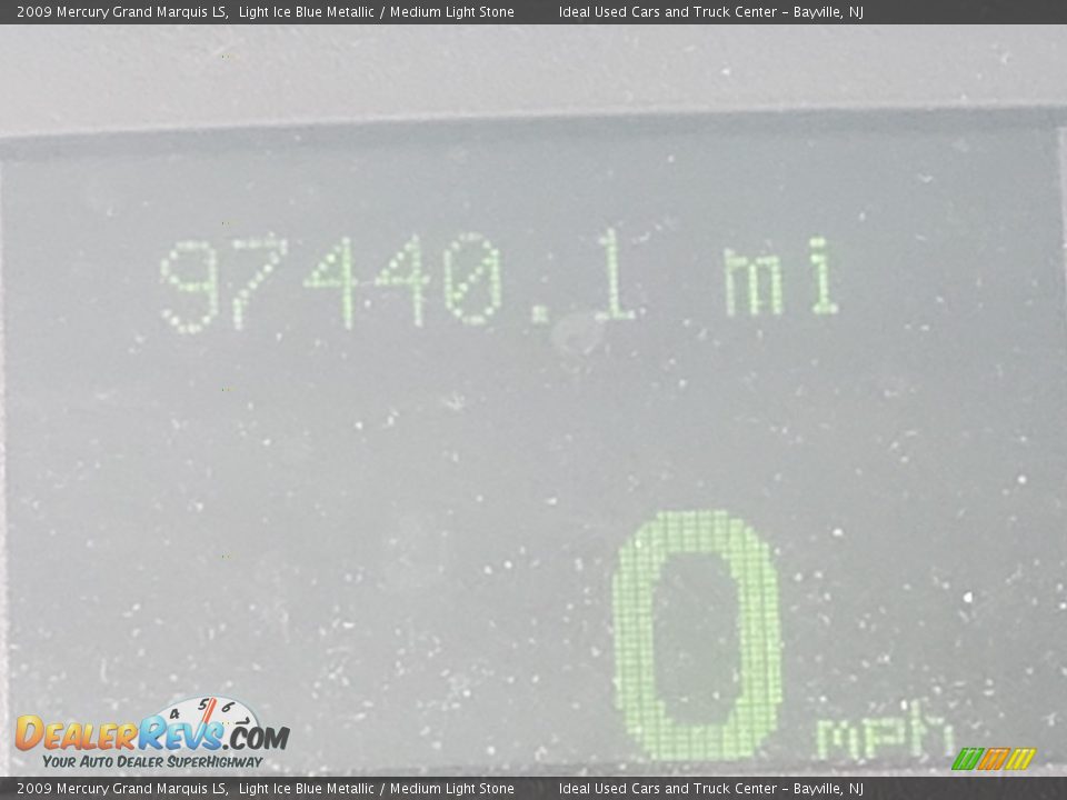 2009 Mercury Grand Marquis LS Light Ice Blue Metallic / Medium Light Stone Photo #21