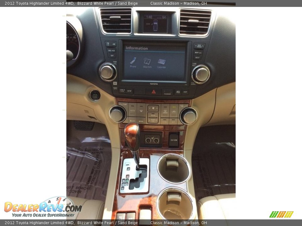 2012 Toyota Highlander Limited 4WD Blizzard White Pearl / Sand Beige Photo #19