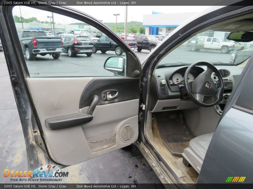 2005 Saturn VUE V6 Storm Gray / Gray Photo #16