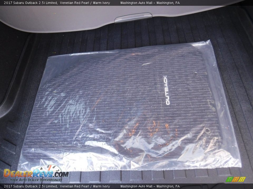 2017 Subaru Outback 2.5i Limited Venetian Red Pearl / Warm Ivory Photo #27