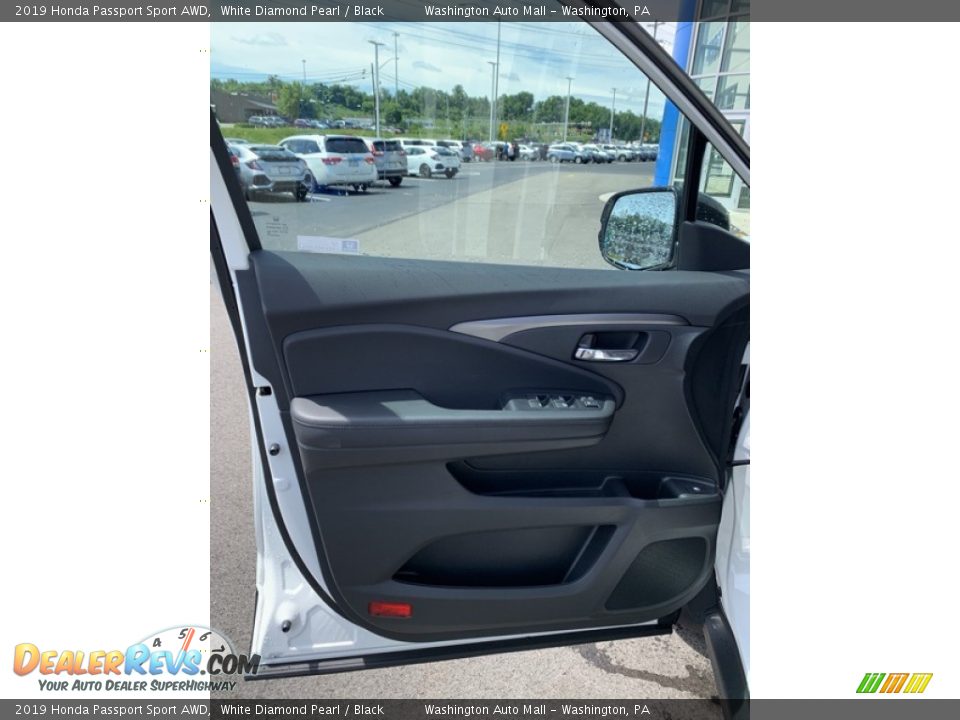 2019 Honda Passport Sport AWD White Diamond Pearl / Black Photo #10