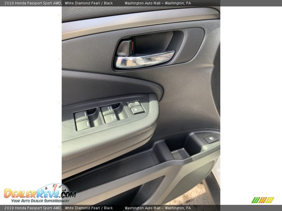 2019 Honda Passport Sport AWD White Diamond Pearl / Black Photo #11