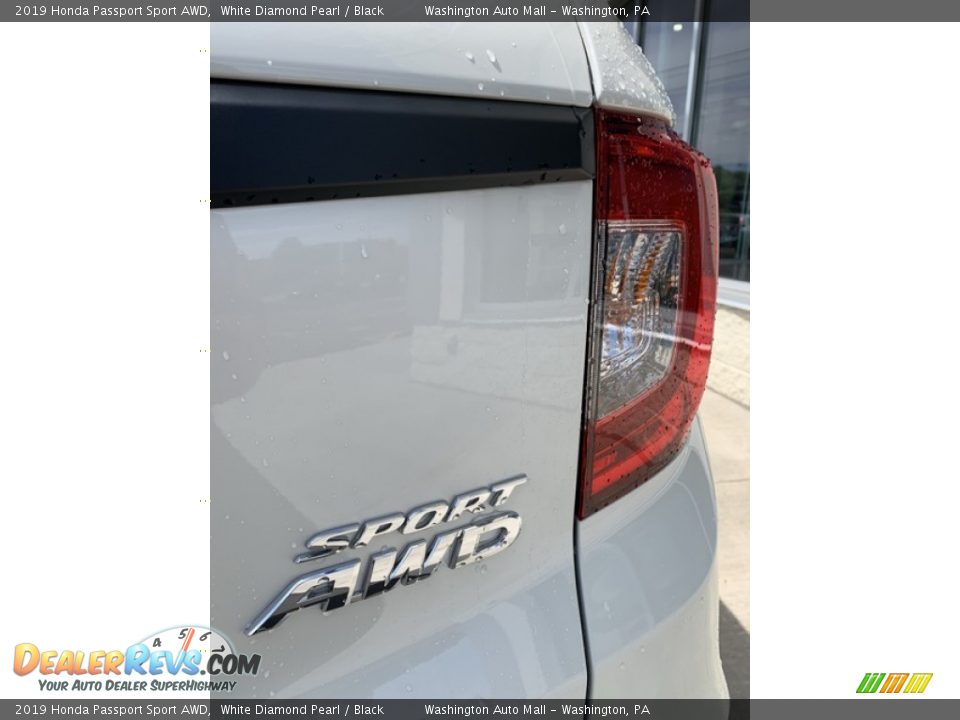 2019 Honda Passport Sport AWD White Diamond Pearl / Black Photo #22