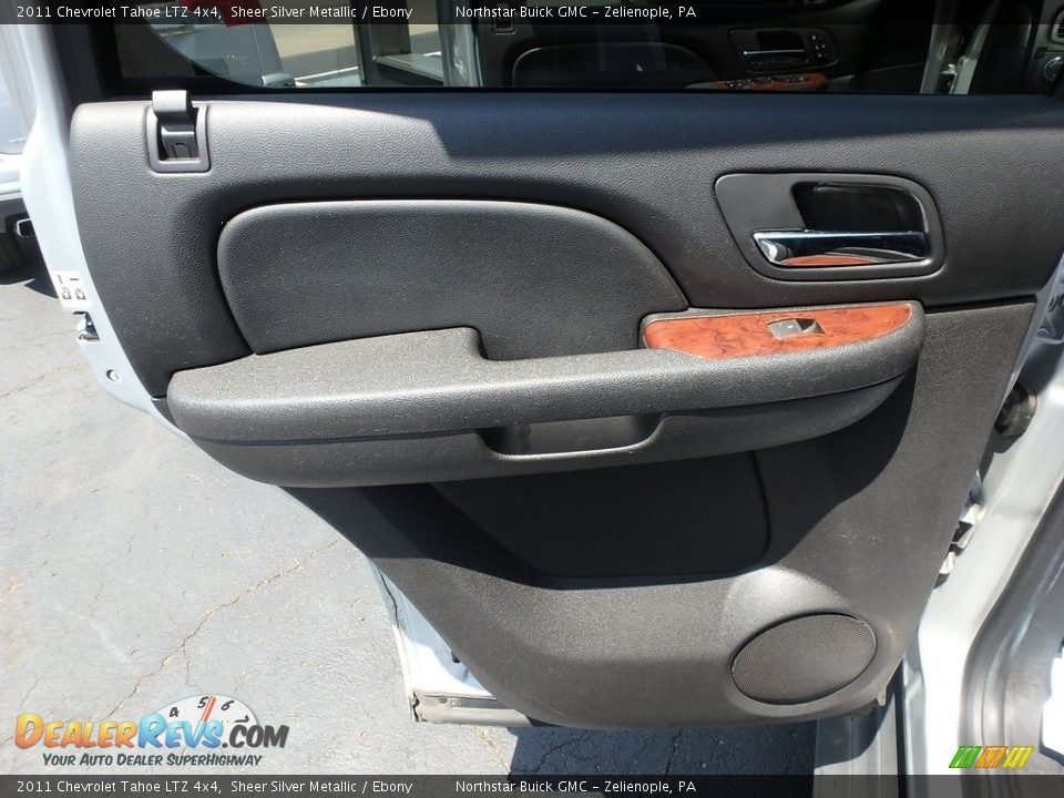 2011 Chevrolet Tahoe LTZ 4x4 Sheer Silver Metallic / Ebony Photo #19