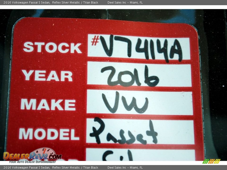 2016 Volkswagen Passat S Sedan Reflex Silver Metallic / Titan Black Photo #20