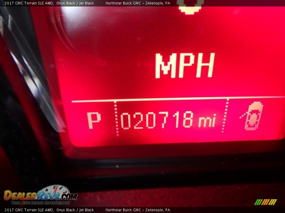 2017 GMC Terrain SLE AWD Onyx Black / Jet Black Photo #30