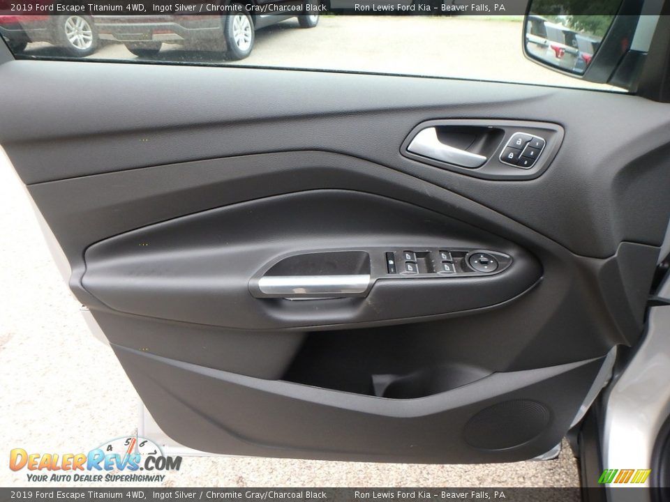 2019 Ford Escape Titanium 4WD Ingot Silver / Chromite Gray/Charcoal Black Photo #14
