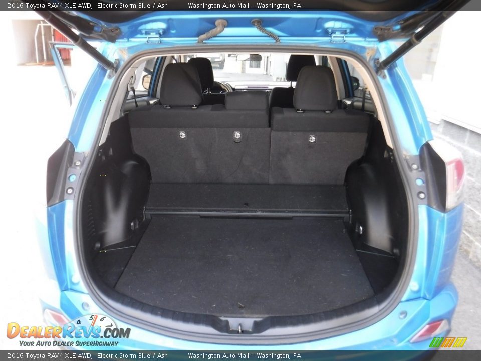 2016 Toyota RAV4 XLE AWD Electric Storm Blue / Ash Photo #24