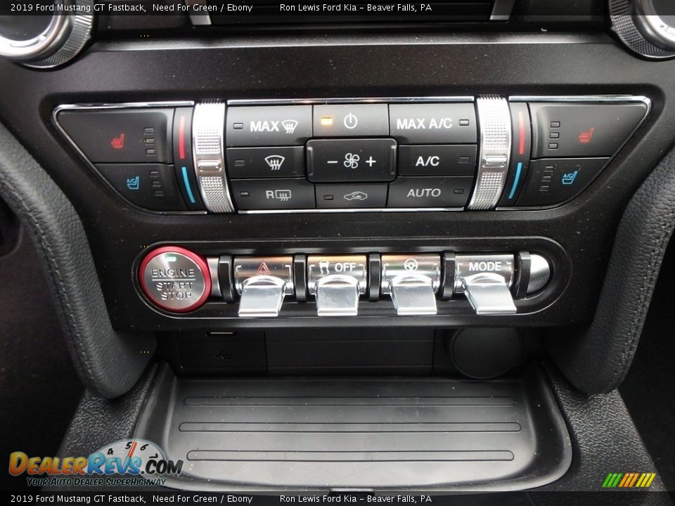 Controls of 2019 Ford Mustang GT Fastback Photo #18