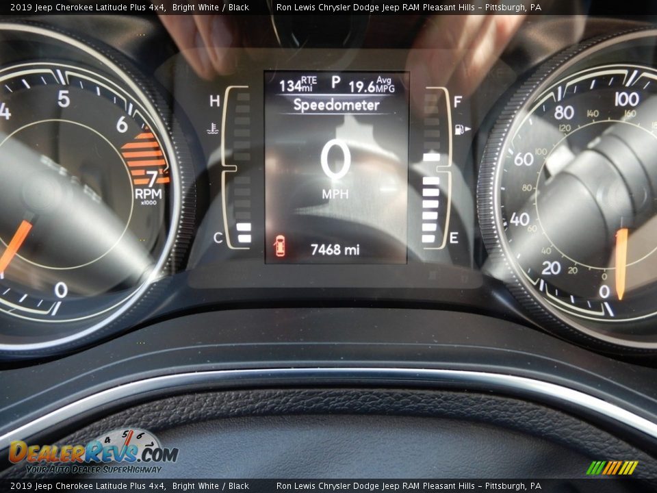 2019 Jeep Cherokee Latitude Plus 4x4 Bright White / Black Photo #20