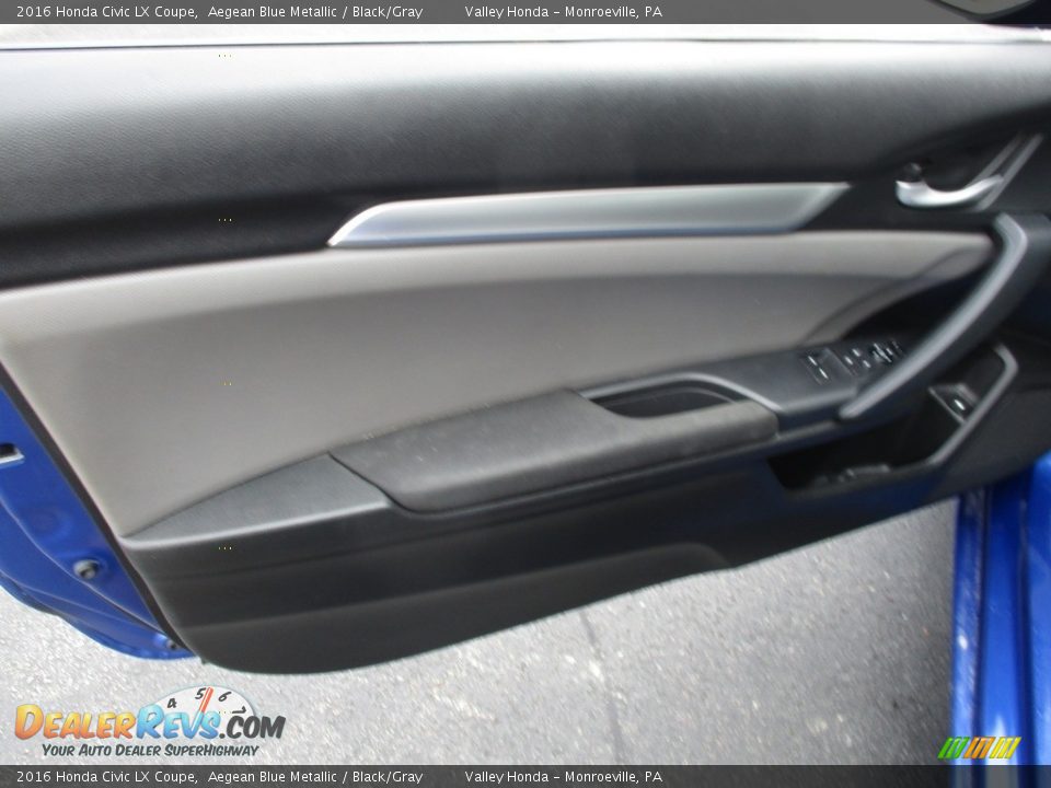 2016 Honda Civic LX Coupe Aegean Blue Metallic / Black/Gray Photo #10