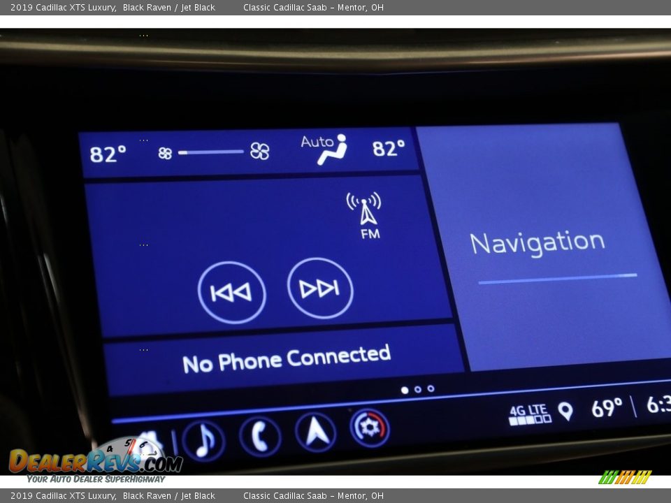 2019 Cadillac XTS Luxury Black Raven / Jet Black Photo #10