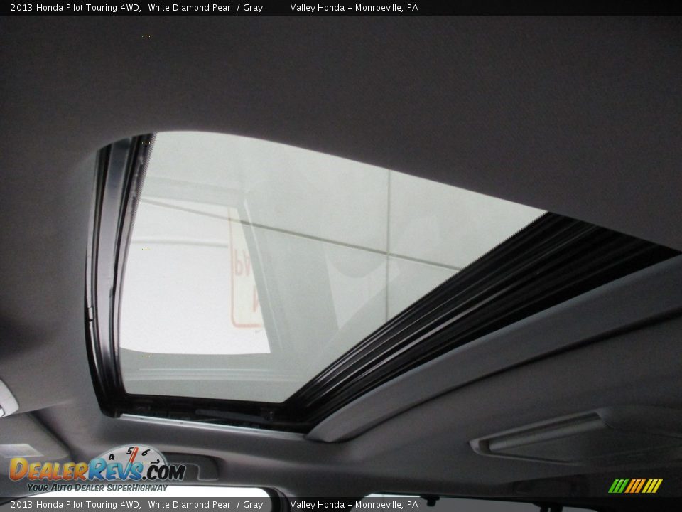 2013 Honda Pilot Touring 4WD White Diamond Pearl / Gray Photo #9