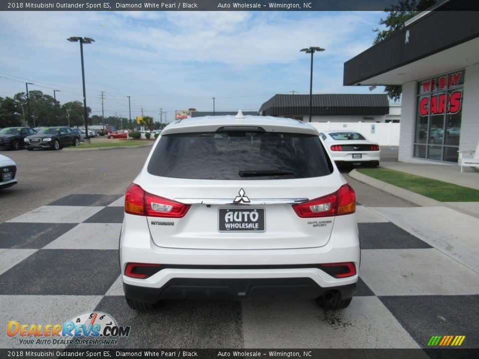 2018 Mitsubishi Outlander Sport ES Diamond White Pearl / Black Photo #4