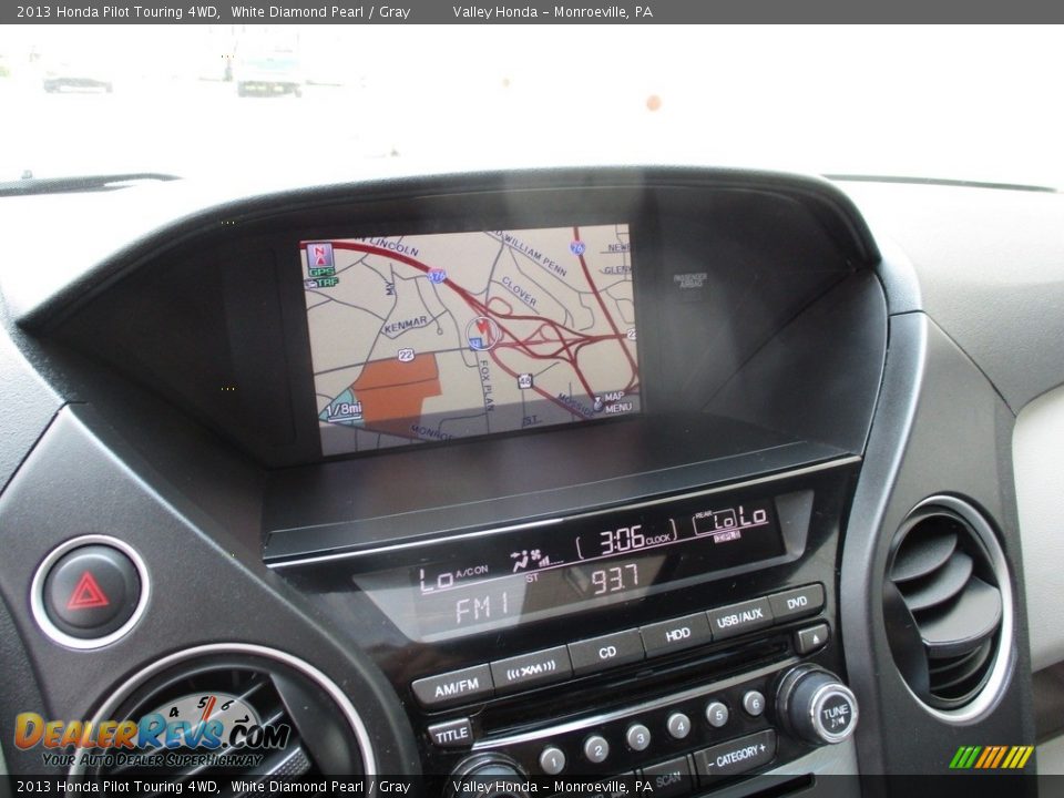 2013 Honda Pilot Touring 4WD White Diamond Pearl / Gray Photo #15