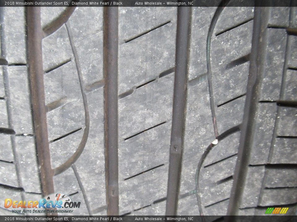 2018 Mitsubishi Outlander Sport ES Diamond White Pearl / Black Photo #9