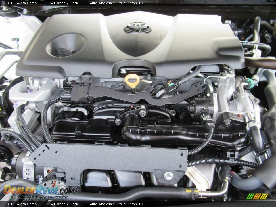 2018 Toyota Camry SE Super White / Black Photo #6
