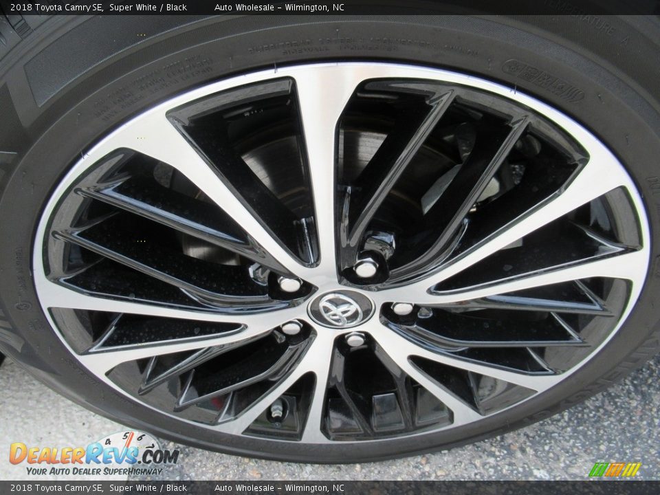 2018 Toyota Camry SE Super White / Black Photo #7