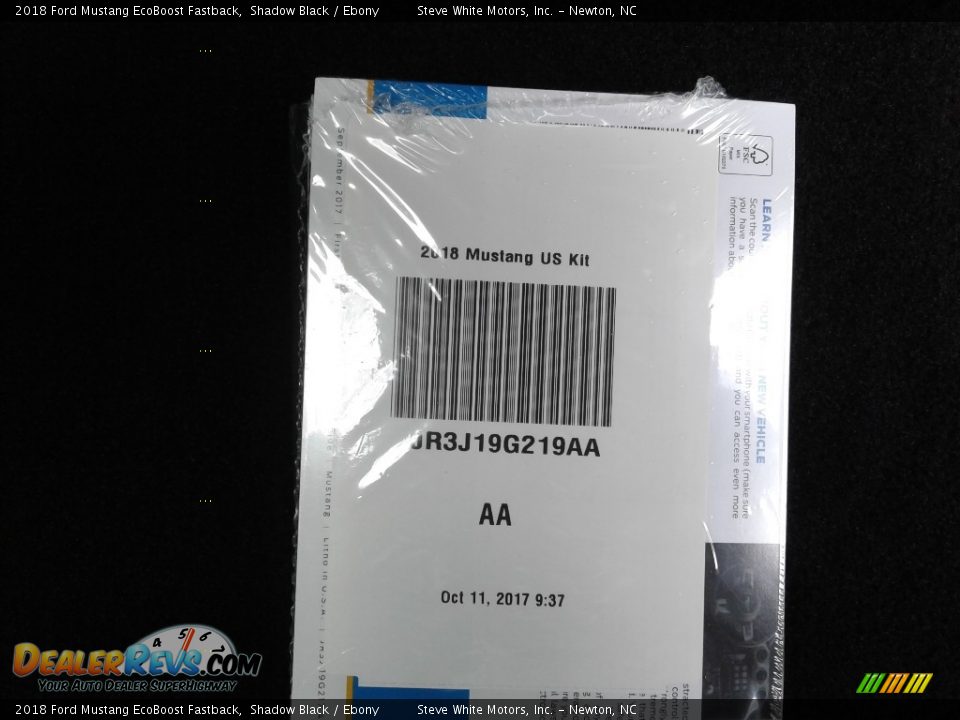 2018 Ford Mustang EcoBoost Fastback Shadow Black / Ebony Photo #32
