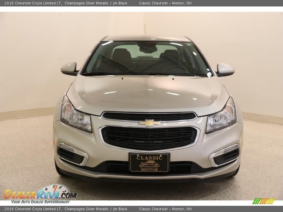 2016 Chevrolet Cruze Limited LT Champagne Silver Metallic / Jet Black Photo #2