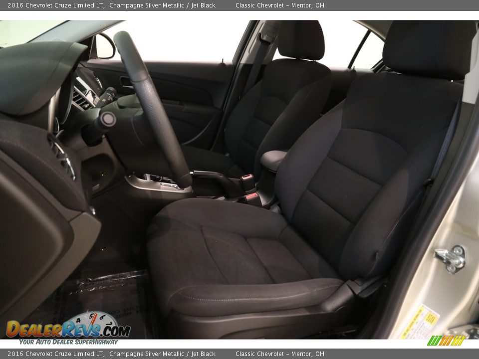 2016 Chevrolet Cruze Limited LT Champagne Silver Metallic / Jet Black Photo #5